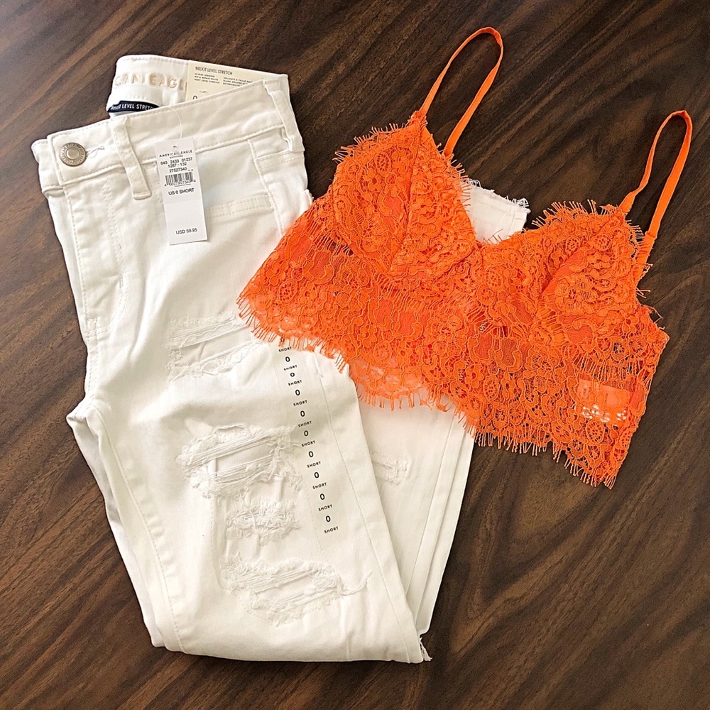 White American Eagle Jeans